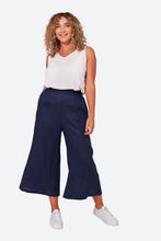 Load image into Gallery viewer, Linen Cropped Wide Leg Trousers