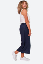 Load image into Gallery viewer, Linen Cropped Wide Leg Trousers