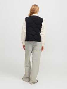 Black Quilted Gilet