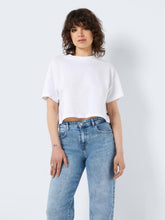 Load image into Gallery viewer, Cropped White Tee