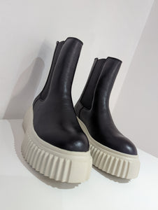 Chunky Sole Chelsea Boots